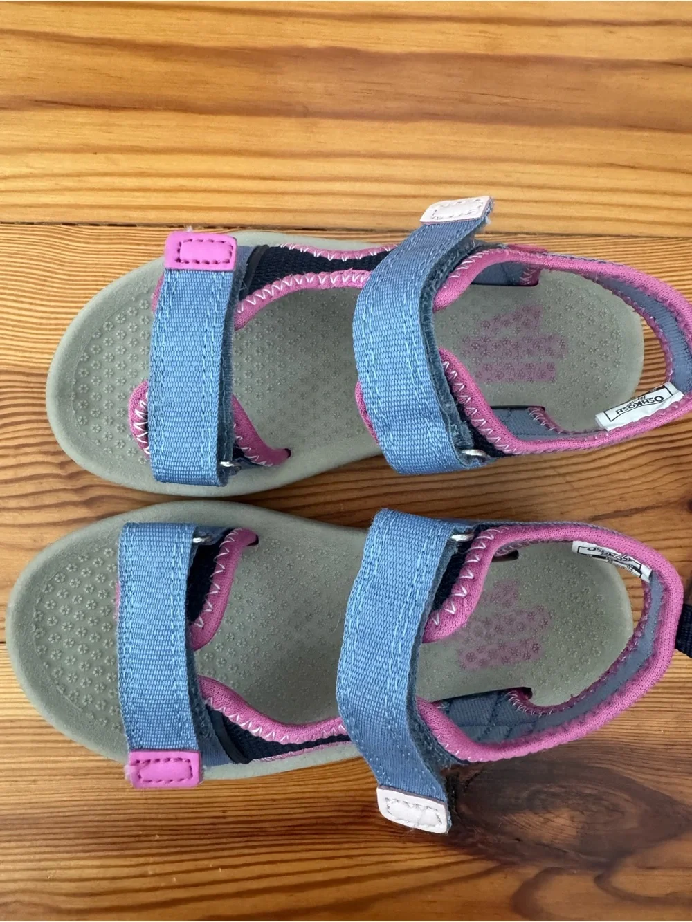 Kids OshKosh B’gosh Horchata Blue Pink Hook-and-Loop Sandals size 9 Toddler EUC